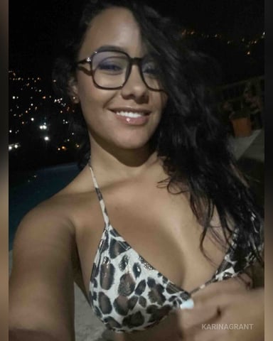 KarinaGrant foto