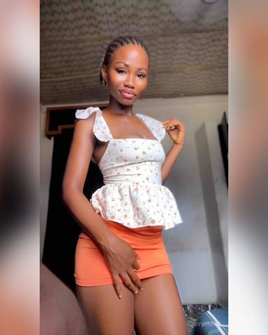 JoyWinnie foto
