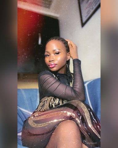 JoyWinnie foto