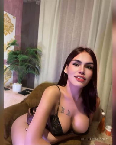 CelistinaFinnly Foto