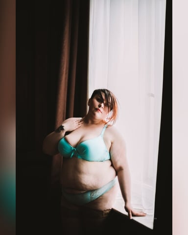 MonikaLawn foto
