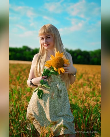 AnnabelMilson photo