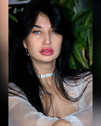 AriannaCruise photo