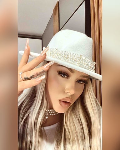 EllaJade foto
