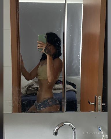 LuaRossiter foto