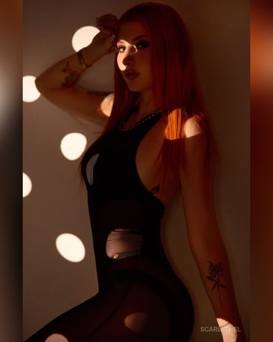 ScarletHel foto