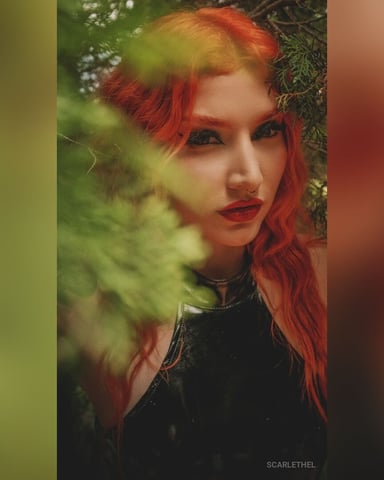 ScarletHel foto