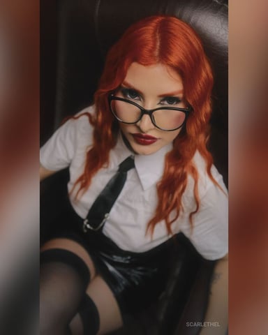 ScarletHel foto