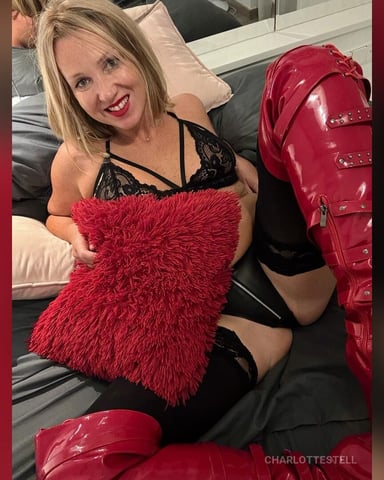 CharlotteStell, fotografie
