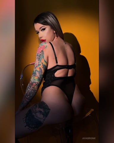 AvaBronX photo