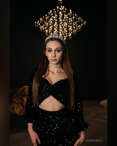 BonnieWest Foto