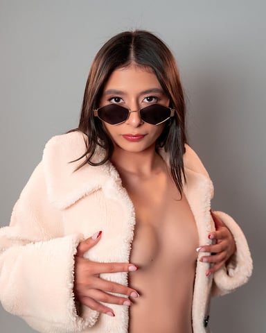 AleciaNoah photo