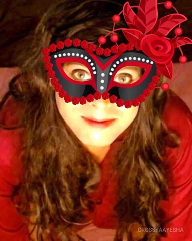 CrossyAayesha photo 1