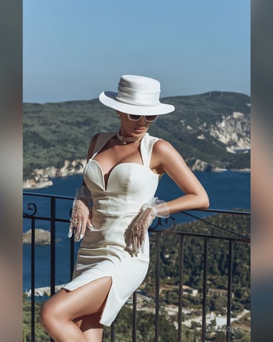 MayaDesi foto