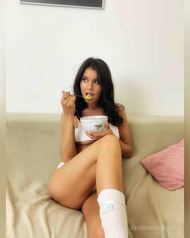 SandraMidnight foto