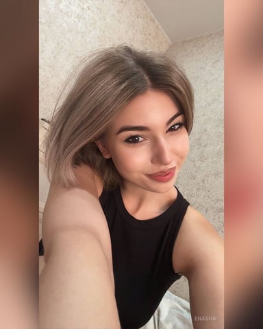 EnaSha foto