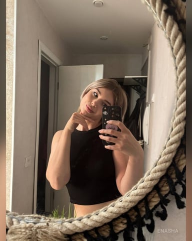 EnaSha foto