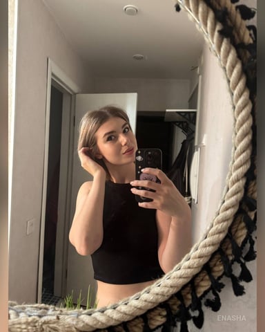 EnaSha foto