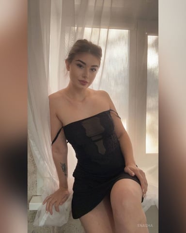 EnaSha foto