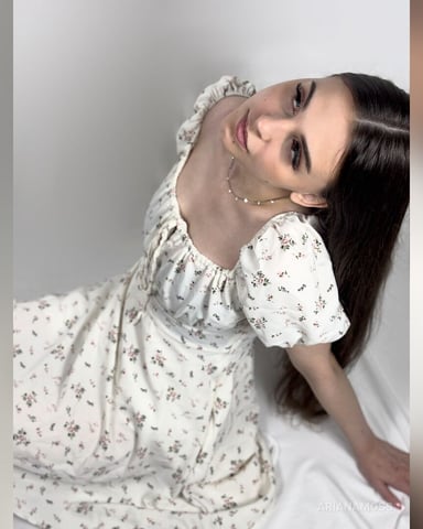 ArianaMoss foto