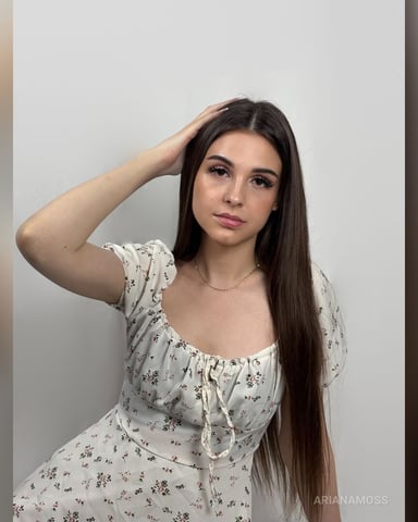 ArianaMoss foto