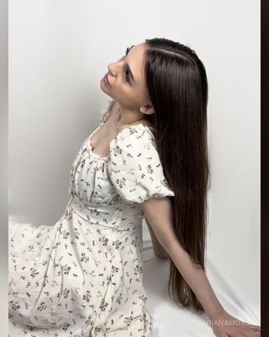 ArianaMoss foto