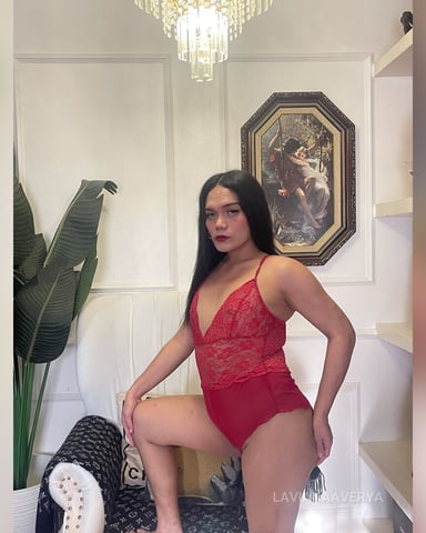 LavianaAverya foto 1