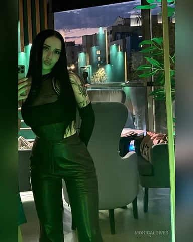 MonicaLowes, fotografie