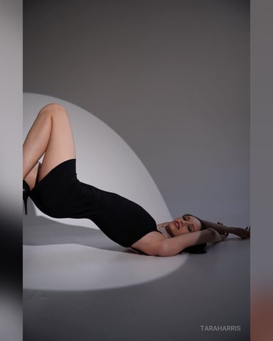 TaraHarris foto