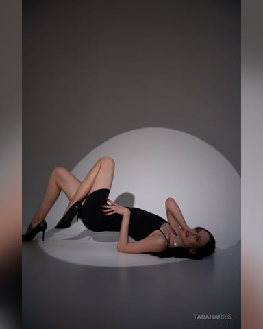 TaraHarris foto
