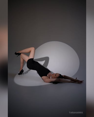 TaraHarris foto