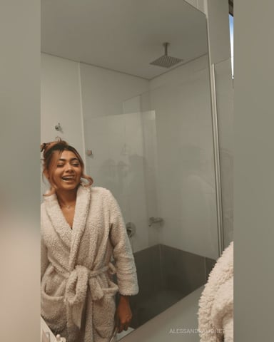 AlessandraMonet Foto