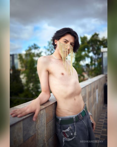 MishkaNebesny photo 4