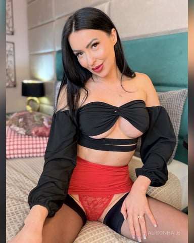 AlisonHale photo