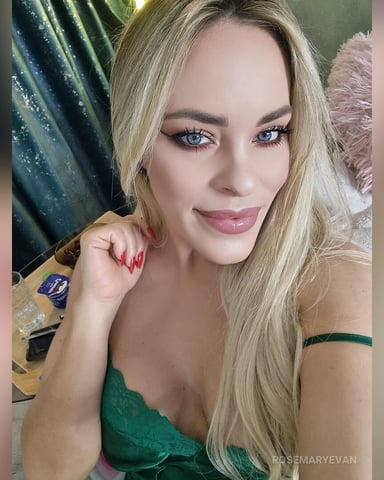 RosemaryEvan photo