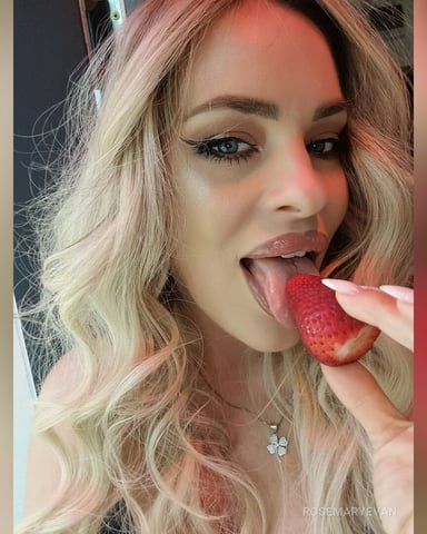RosemaryEvan photo