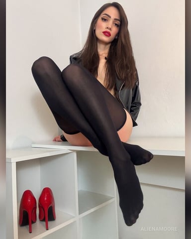 AlienaMoore, fotografie