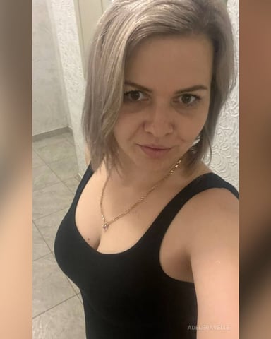 AdeleRavelle Foto