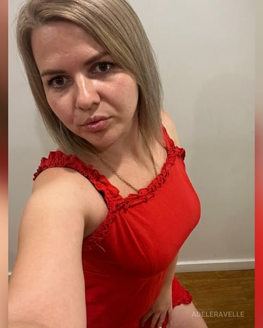 AdeleRavelle Foto