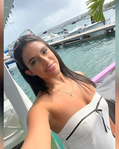 Antonella Foto