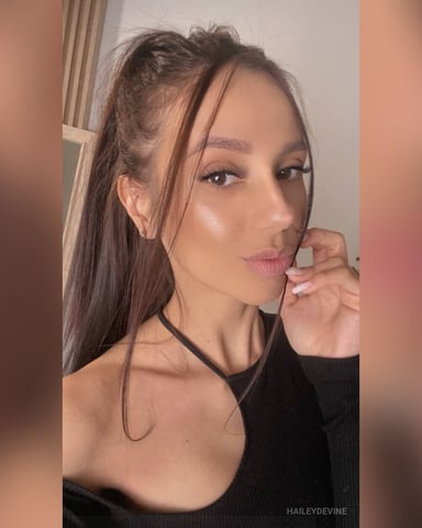 HaileyDevine foto
