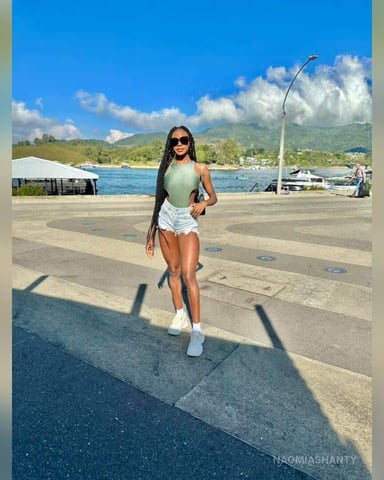 NaomiAshanty Foto