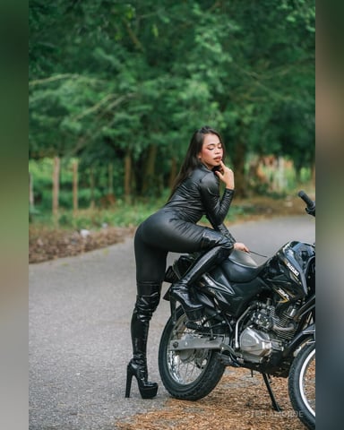 StellaMoroe Foto