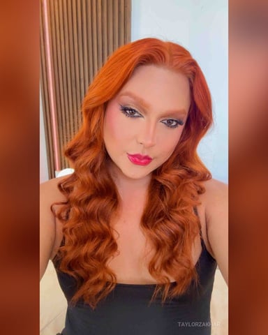 TaylorZakhar Foto