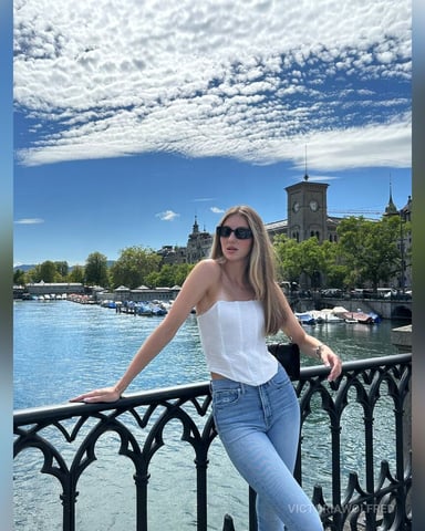 VictoriaWolfred Foto