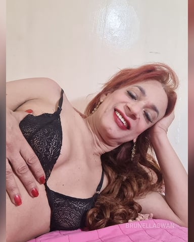BrunellaSwan foto