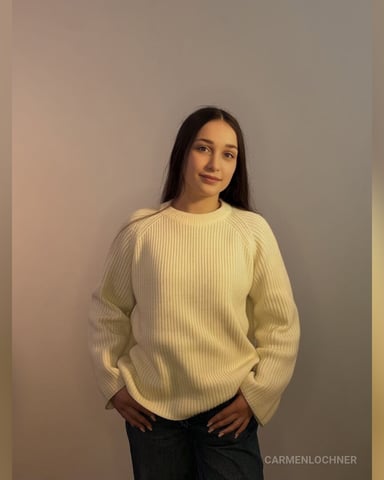 CarmenLochner photo 2