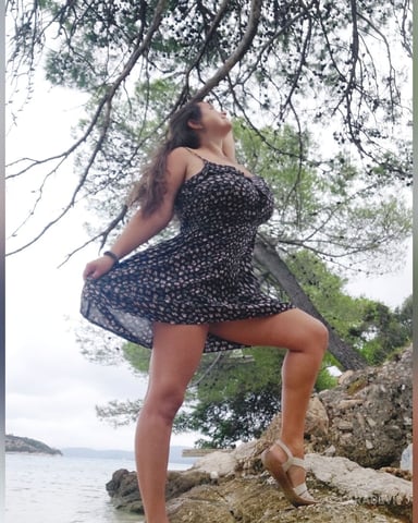 LaraDevi Foto