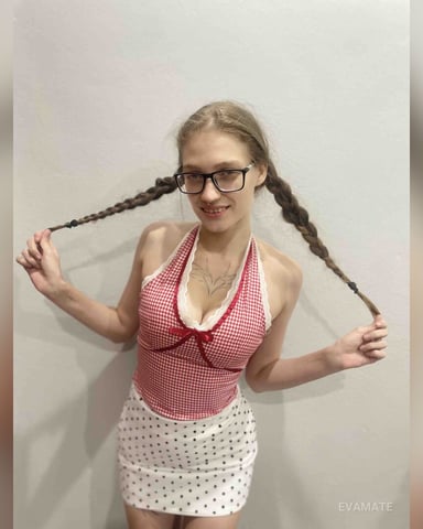 EvaMate photo