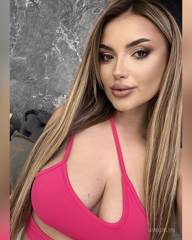AmberLyn Foto